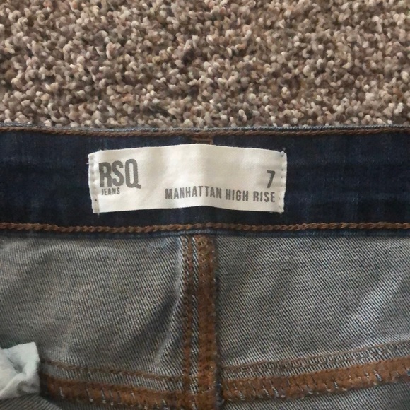 jeans - Picture 2 of 3